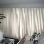 blinds-closed-curtain1.jpg