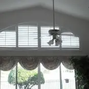 top-semi-circle-blinds1.jpg