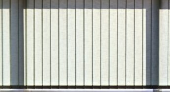 Vertical Blinds For Your Sunroom To Control The Sunlight