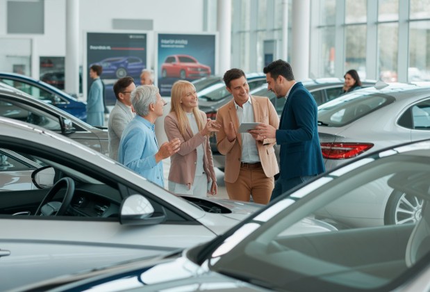 Why Boca Buyers Prefer Visiting Showrooms Over Online Shopping: The Tactile Experience That Drives Purchasing Decisions